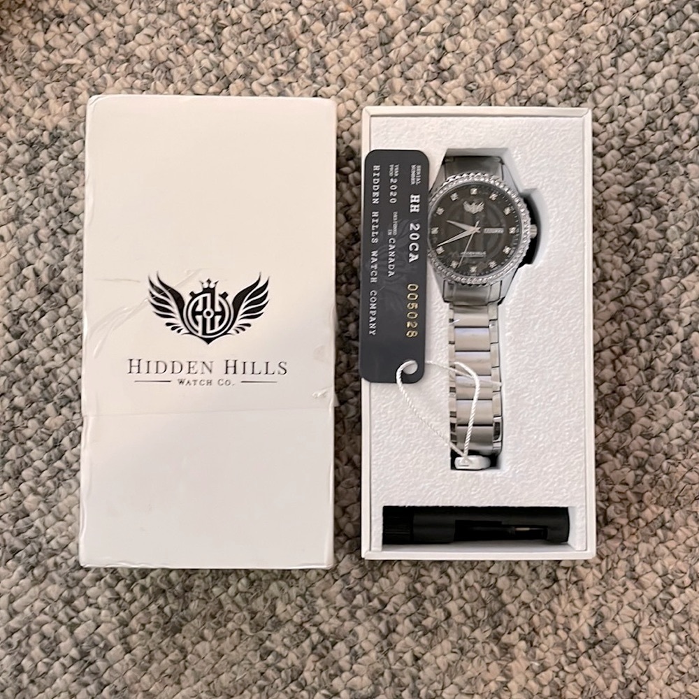 Mens hidden hills Luxury Watch